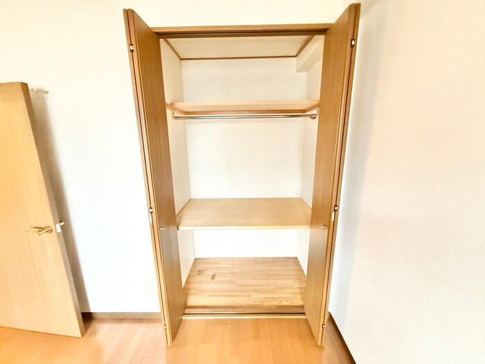 エスポワ－ル みちの物件内観写真