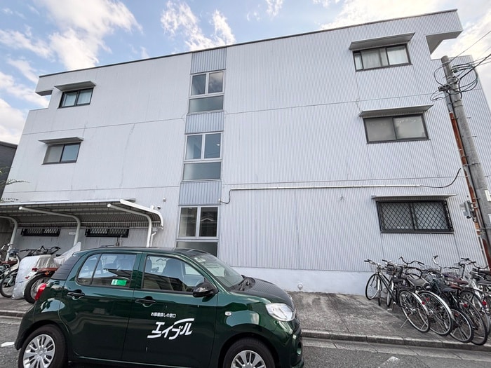 ハイツタナカの物件外観写真