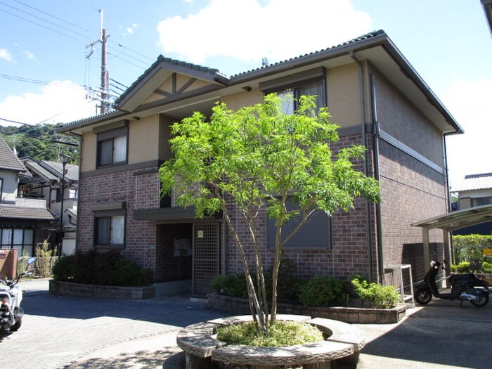 カトルセゾンＣの物件外観写真