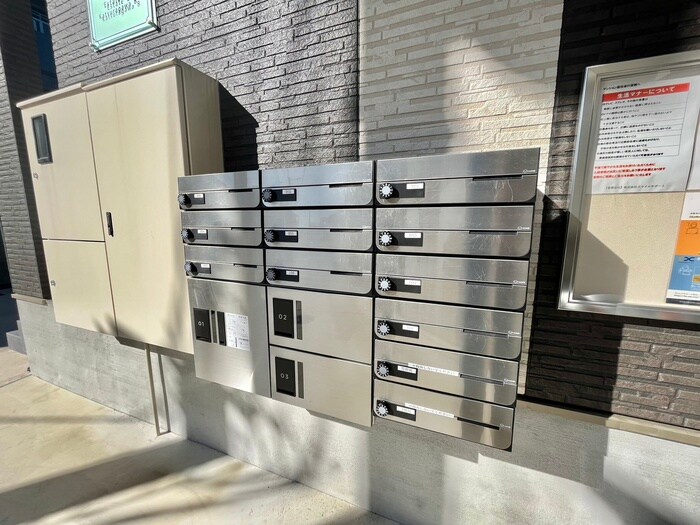 エステイトE桂川B棟の物件外観写真