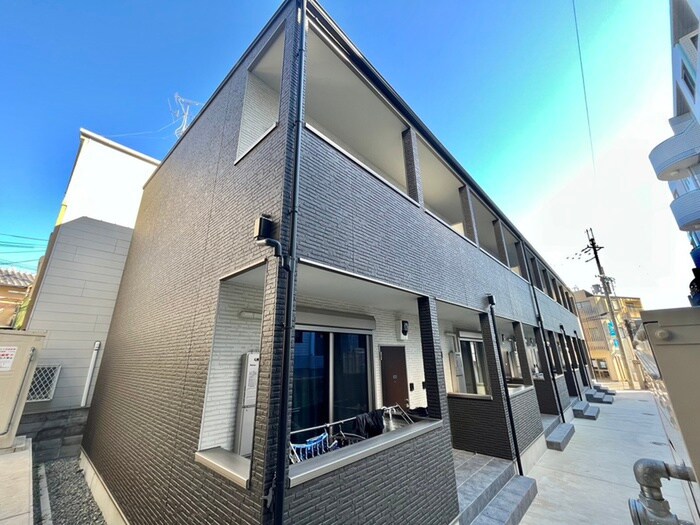 エステイトE桂川B棟の物件外観写真