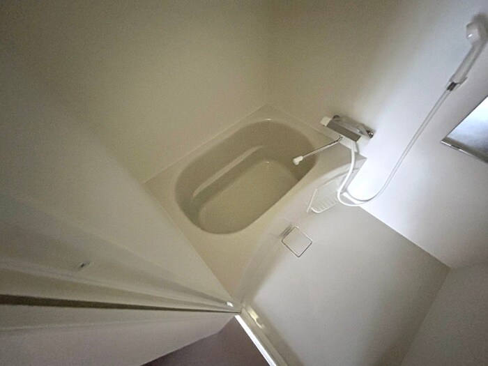 エステイトE桂川B棟の物件内観写真