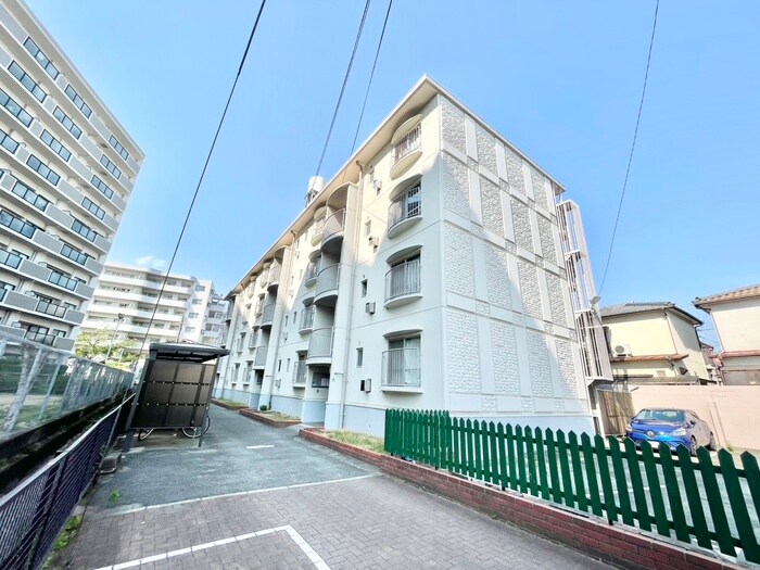 多田グリ－ンライフの物件外観写真