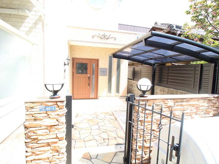 KTIレジデンス江坂の物件外観写真