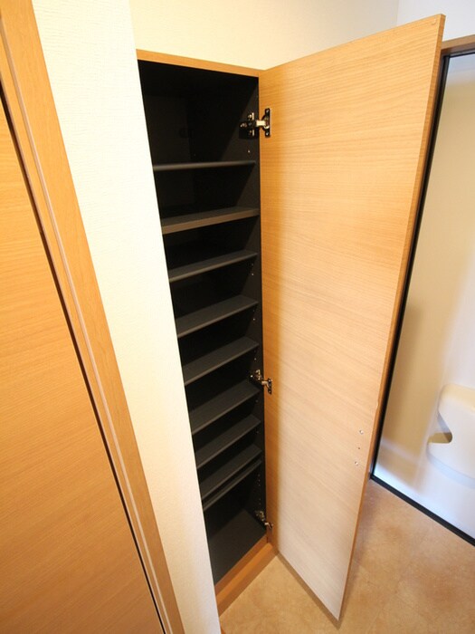 KTIレジデンス江坂の物件内観写真