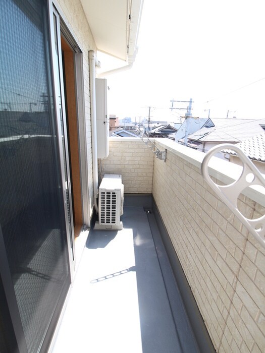 KTIレジデンス江坂の物件内観写真