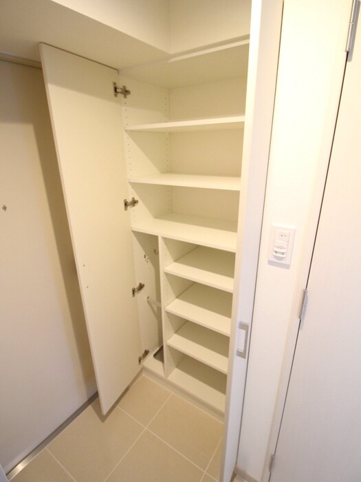 フォレスト西大路五条の物件内観写真