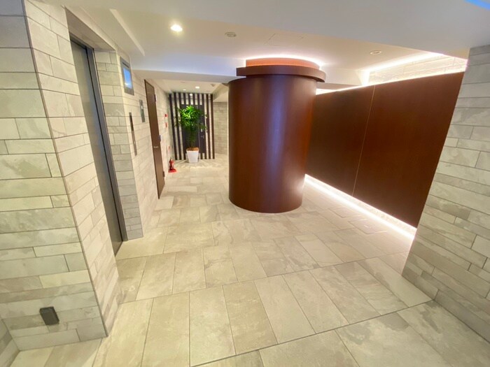 フォレスト西大路五条の物件外観写真