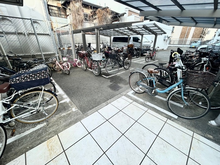 デイグラン長居公園の物件外観写真