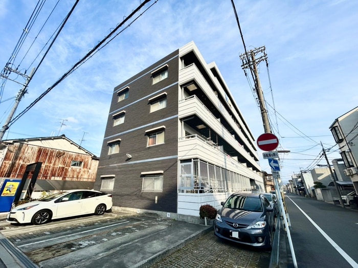 デイグラン長居公園の物件外観写真