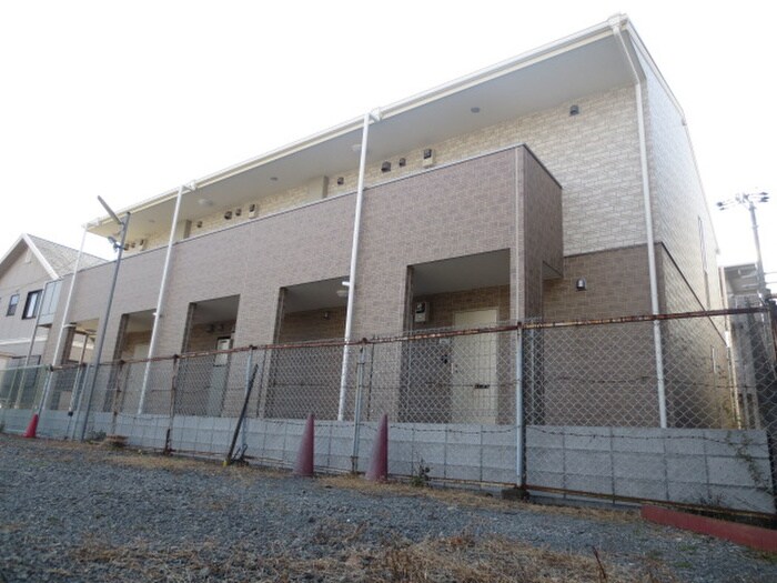 アムール八旗の物件外観写真