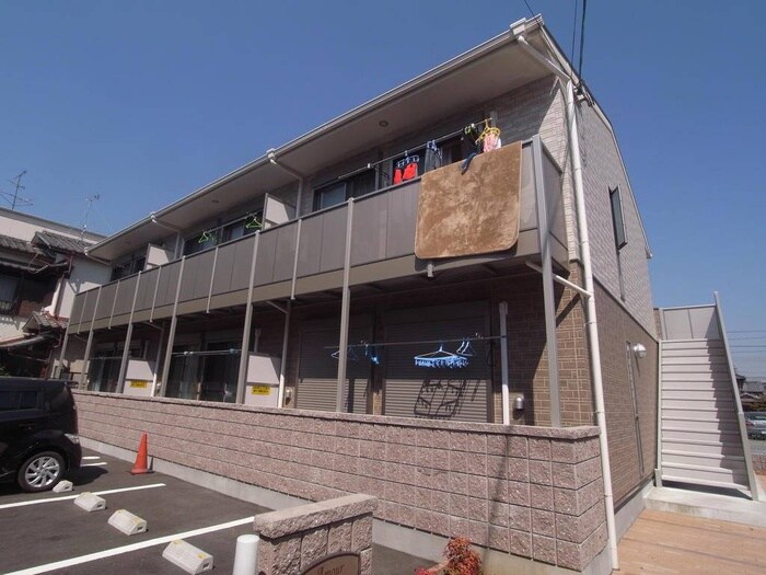 アムール八旗の物件外観写真