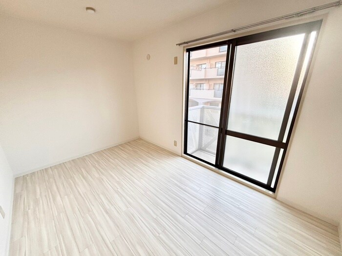 ハイツボナ－ルの物件内観写真