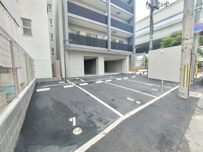 ファーストフィオーレ東灘の物件外観写真