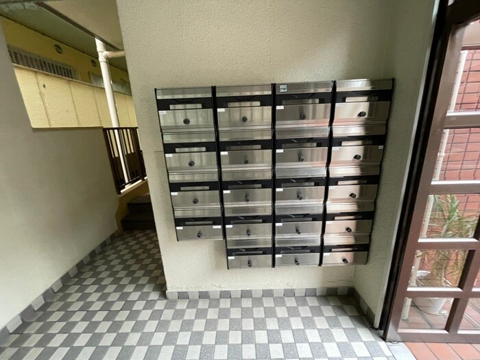 サンシャ－リーの物件外観写真