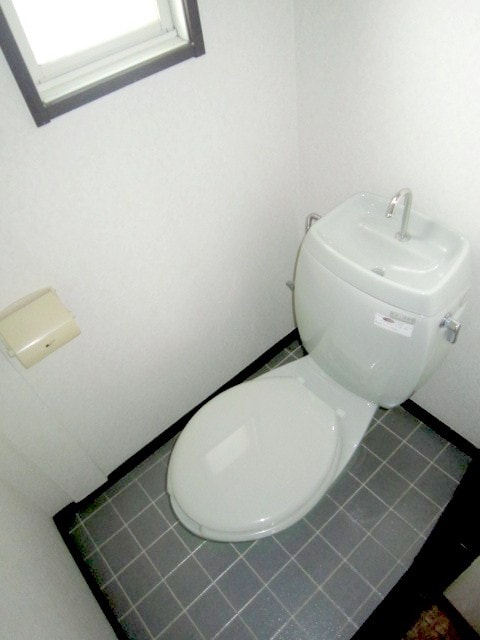 目方ハイツの物件内観写真