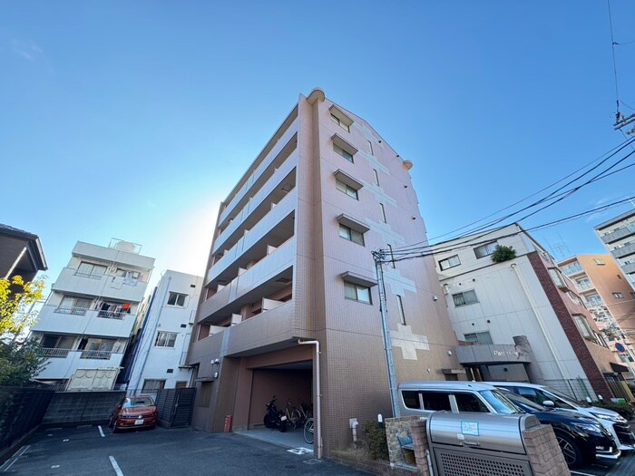 パルク・グランデージの物件外観写真