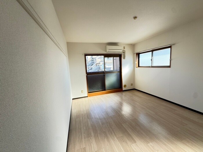 パルク・グランデージの物件内観写真