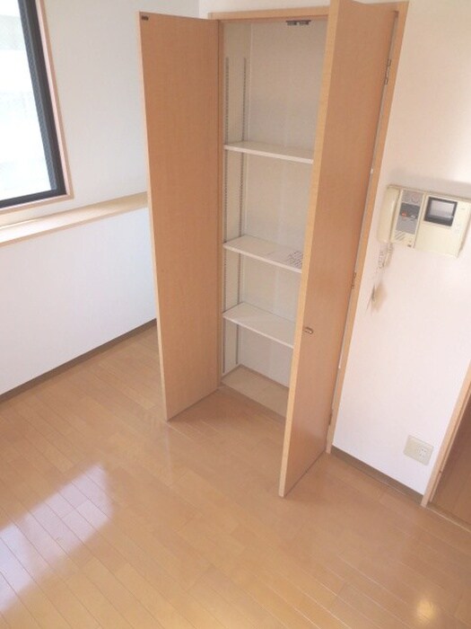 Ｍａｉｚｏｎ　Ｌｅ　Ｒｏｉｓの物件内観写真