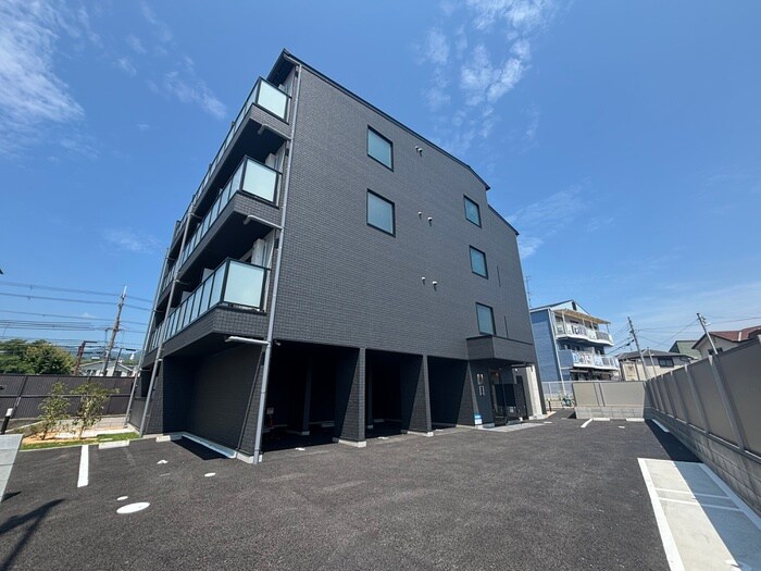 ヴェルステック宝塚の物件外観写真