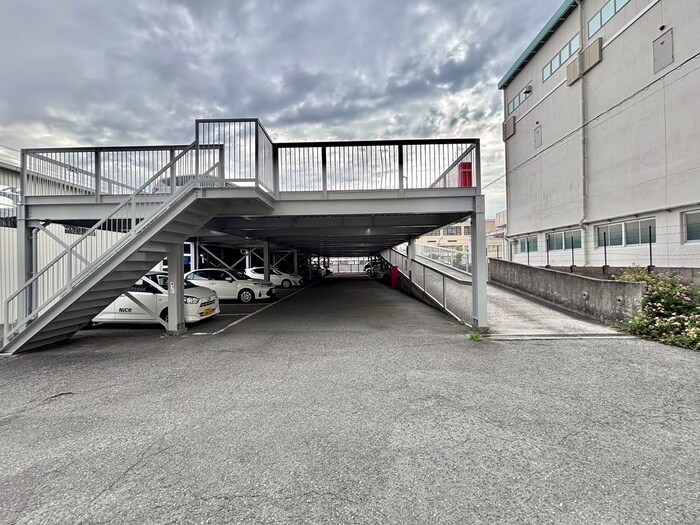 アクティ寝屋川の物件外観写真