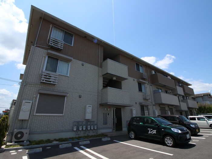 ローズパルの物件外観写真