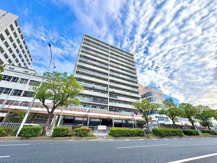 GENOVIA神戸湊川公園の物件外観写真