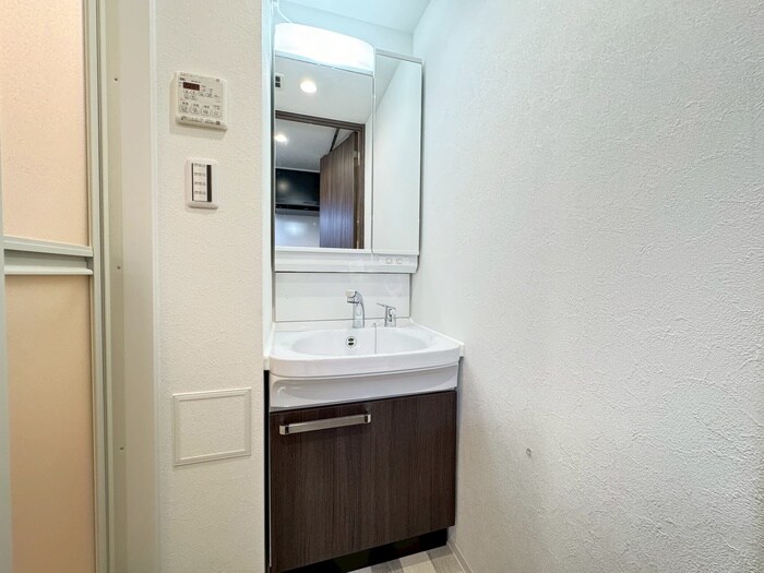 GENOVIA神戸湊川公園の物件内観写真