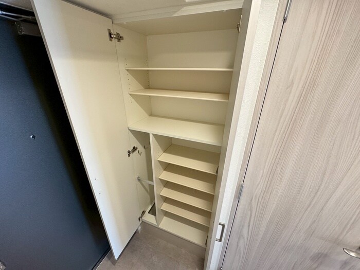 GENOVIA神戸湊川公園の物件内観写真