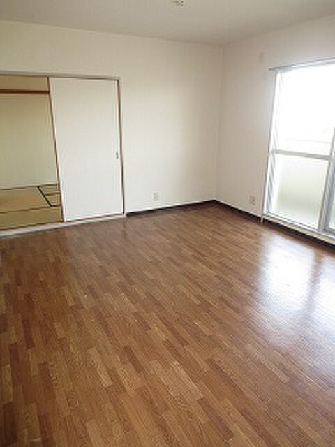 ハイツ昴３番館の物件内観写真