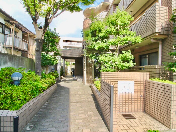 ジュエルコート甲子園口　２の物件外観写真