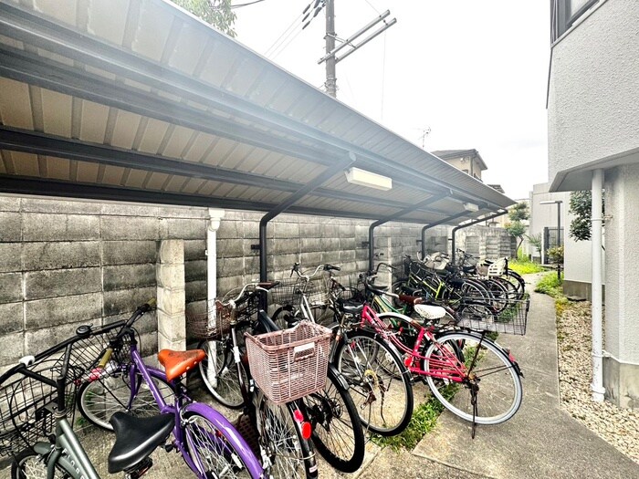 ｻﾝﾗｲｽﾞﾏﾝｼｮﾝﾄﾞﾑｽ諏訪森(401)の物件外観写真