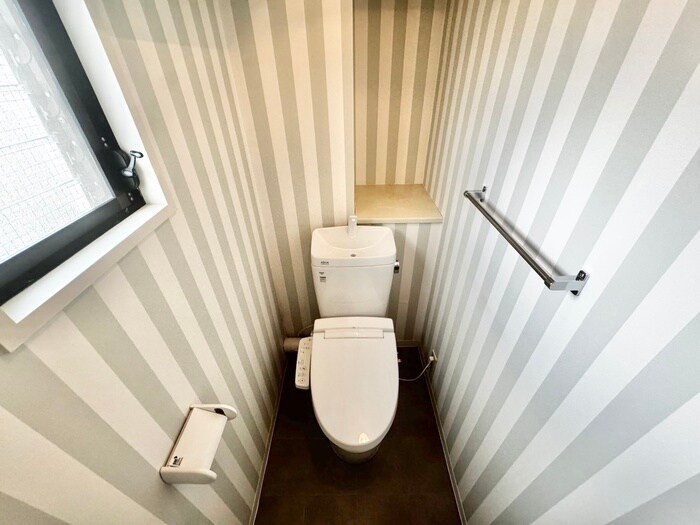 ｻﾝﾗｲｽﾞﾏﾝｼｮﾝﾄﾞﾑｽ諏訪森(401)の物件内観写真