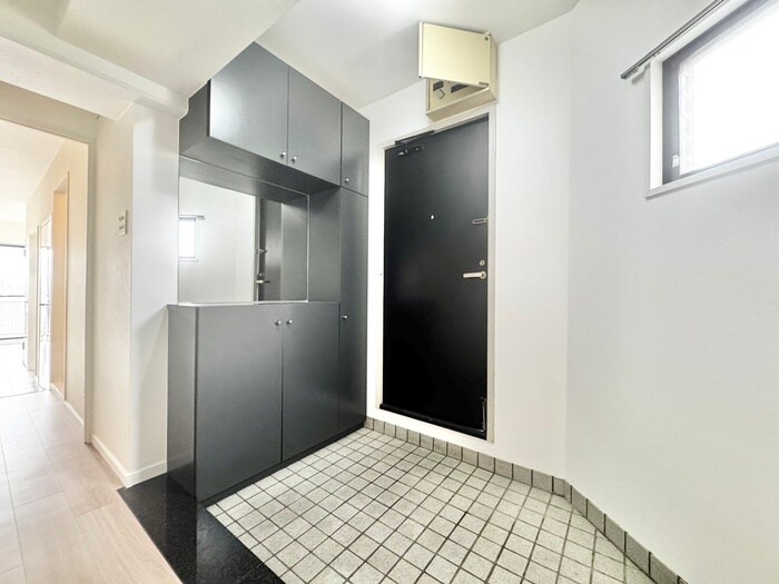 ｻﾝﾗｲｽﾞﾏﾝｼｮﾝﾄﾞﾑｽ諏訪森(401)の物件内観写真