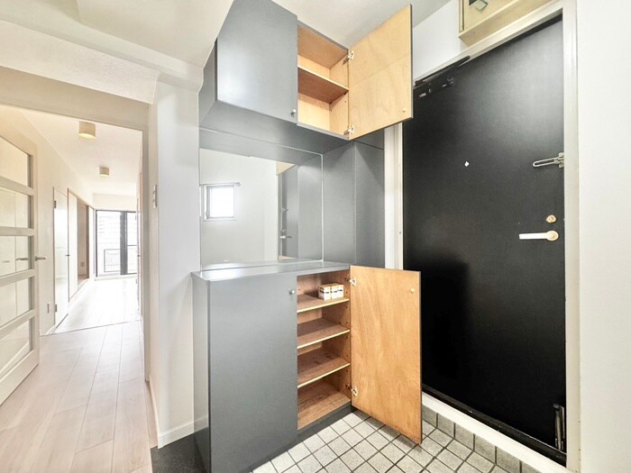 ｻﾝﾗｲｽﾞﾏﾝｼｮﾝﾄﾞﾑｽ諏訪森(401)の物件内観写真