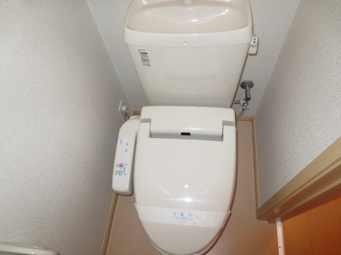 プラシ－ド　アロッジオの物件内観写真