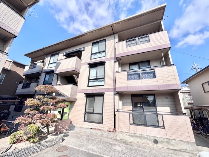 Ｍクレ－ル　Ｂ棟の物件外観写真