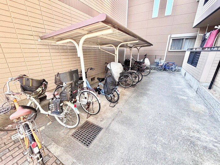 Ｍクレ－ル　Ｂ棟の物件外観写真