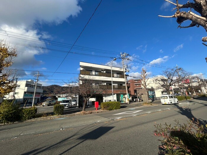 わかばハイツの物件外観写真