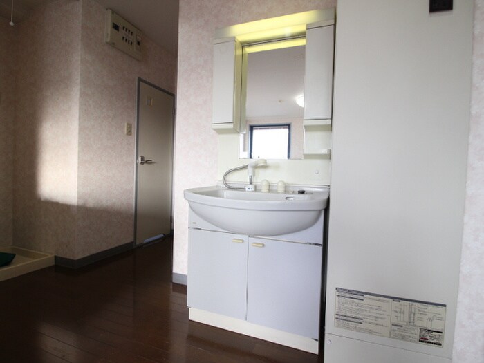 槙島センタ－ビルの物件内観写真