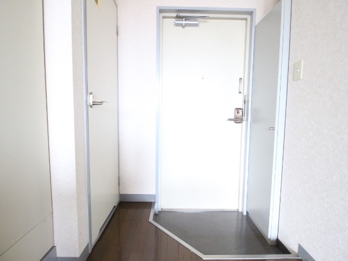 槙島センタ－ビルの物件内観写真