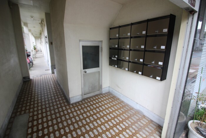 藤マンションの物件外観写真