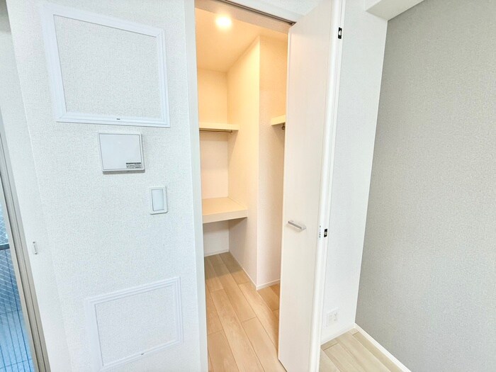 レジデンス香里の物件内観写真