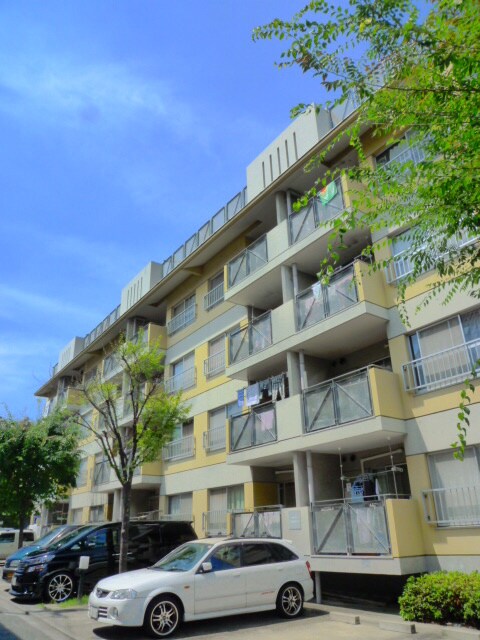 守口東ピラミッドマンションの物件外観写真