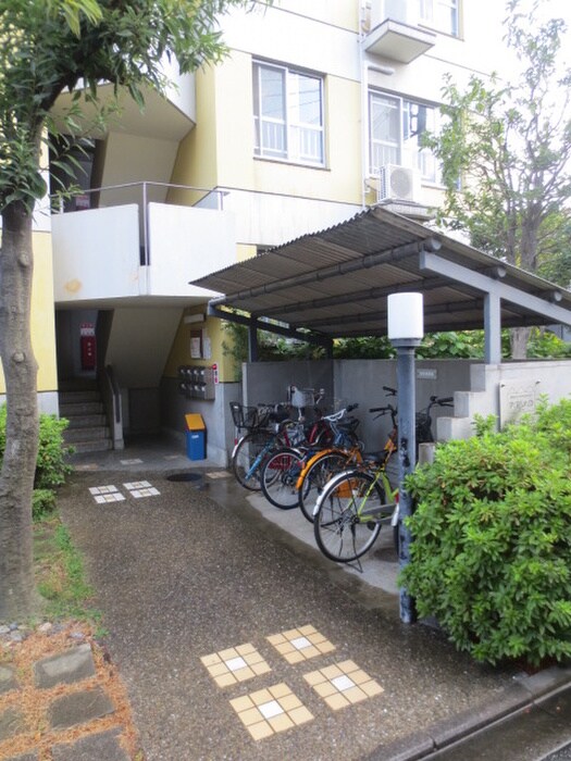 守口東ピラミッドマンションの物件外観写真