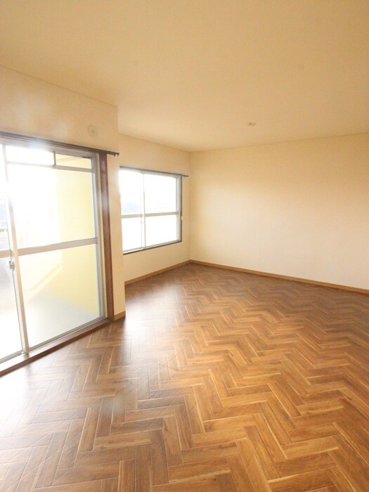 守口東ピラミッドマンションの物件内観写真