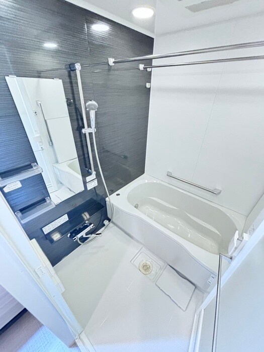 ﾗｲｵﾝｽﾞ四条烏丸ｾﾝﾄﾏｰｸｽ(302)の物件内観写真