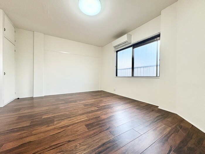 宝龍マンションの物件内観写真