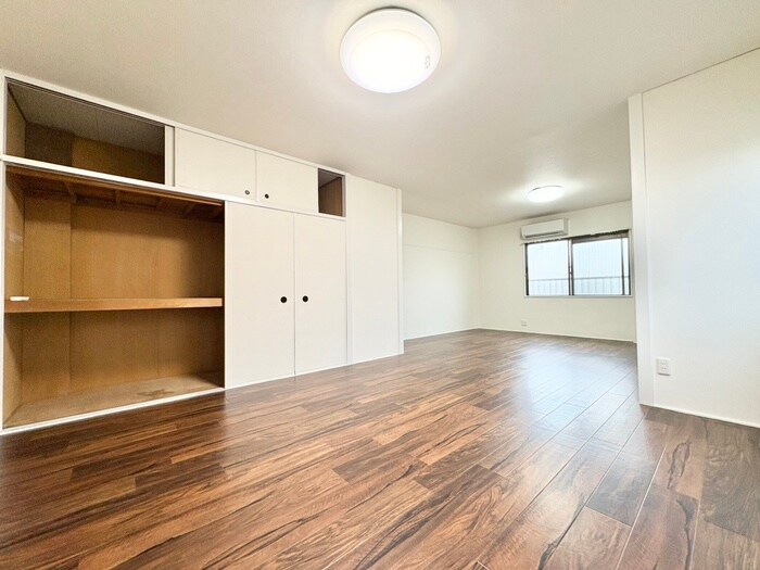 宝龍マンションの物件内観写真