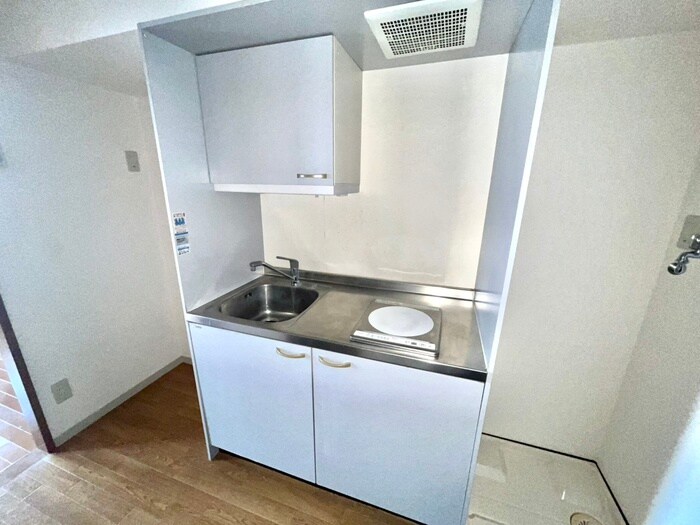 カルム中山の物件内観写真